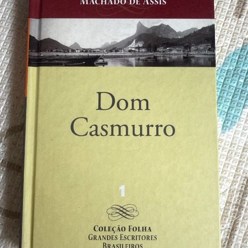 dom casmurro 134232448?action_source=66992&ref=home_home&rsp=1&rspix=1