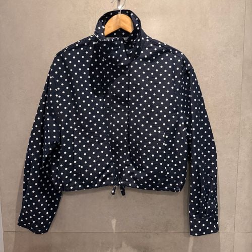jaqueta zara bolinhas 151393016?action_source=77124&ref=home_home&rsp=1&rspix=1