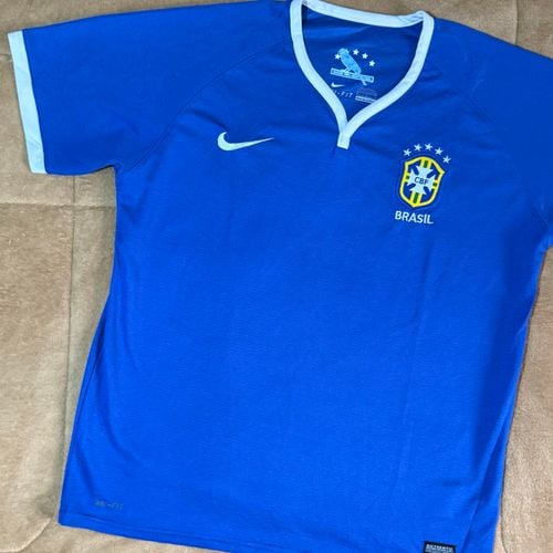 camisa do brasil nike azul vintage original 135530241?action_source=69665&ref=home_home&rsp=1&rspix=1