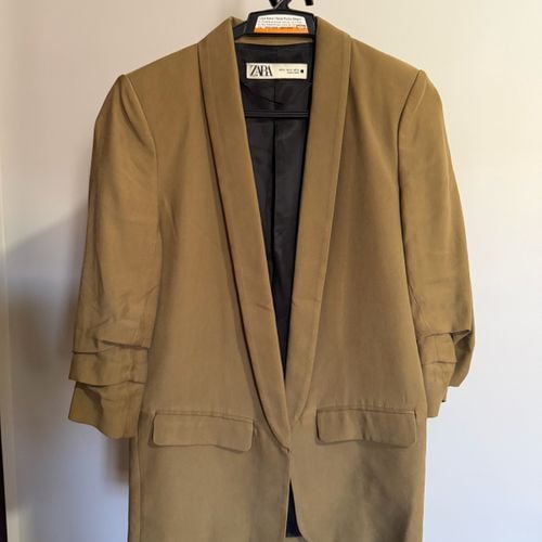 blazer zara feminino khaki pp 138922630?action_source=72470&ref=home_home&rsp=1&rspix=1