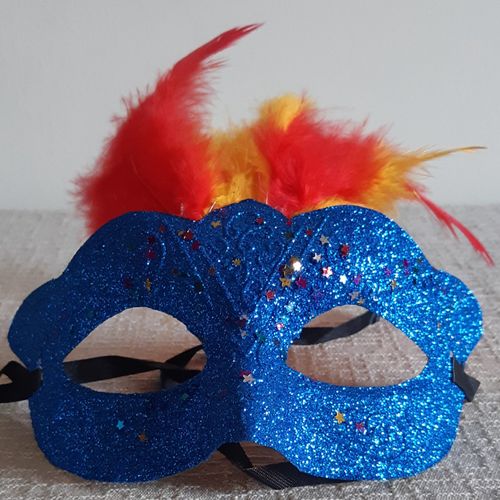 mascaras carnaval azul penas brilho fantasias 117562444?action_source=67456&ref=home_home&rsp=1&rspix=1