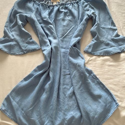 vestido curto jeans m forever 21 133350274?action_source=66695&ref=home_home&rsp=1&rspix=1