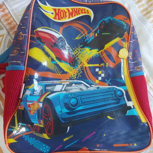 mochila infantil 124151757?action_source=66794&ref=home_home&rsp=1&rspix=1
