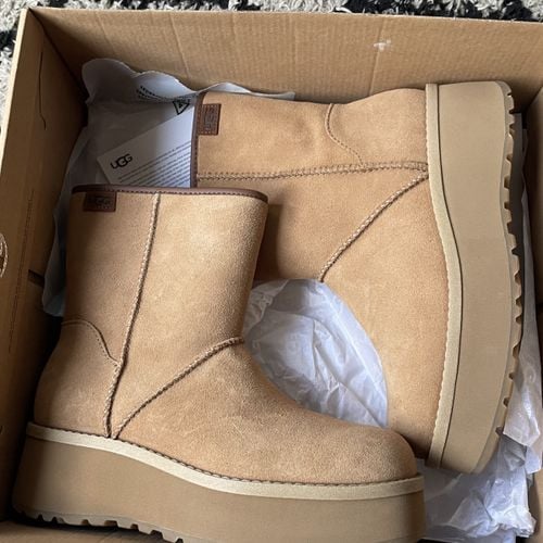 bota ugg cityfunc mid feminina camel 138194579?action_source=72965&ref=home_home&rsp=1&rspix=1