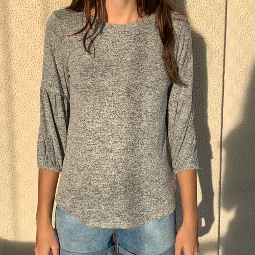 blusa cinza manga 3 4 124844603?action_source=72767&ref=home_home&rsp=1&rspix=1