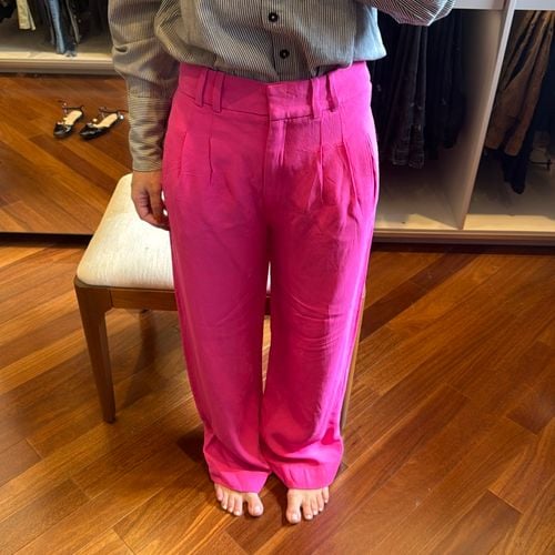 calca alfaiataria bynv 122819385?action_source=63594&ref=home_home&rsp=1&rspix=1