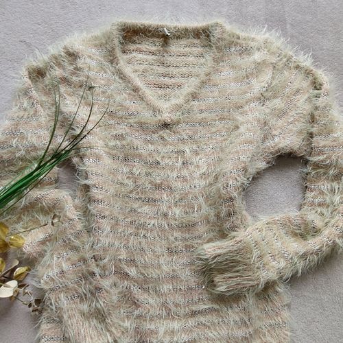 sueter feminino marfinno 143109498?action_source=31319&ref=home_home&rsp=1&rspix=1