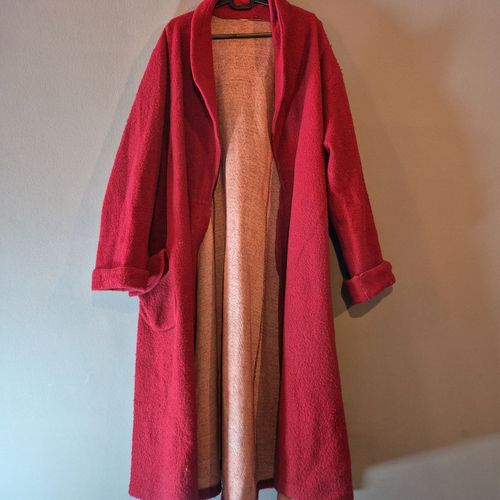 casaco longo vermelho vinho retro tamanho unico vintage inverno unissex 141626810?action_source=71711&ref=home_home&rsp=1&rspix=1
