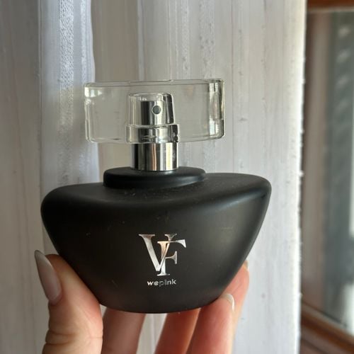 perfume feminino we pink vf onyx 150739135?action_source=72470&ref=home_home&rsp=1&rspix=1
