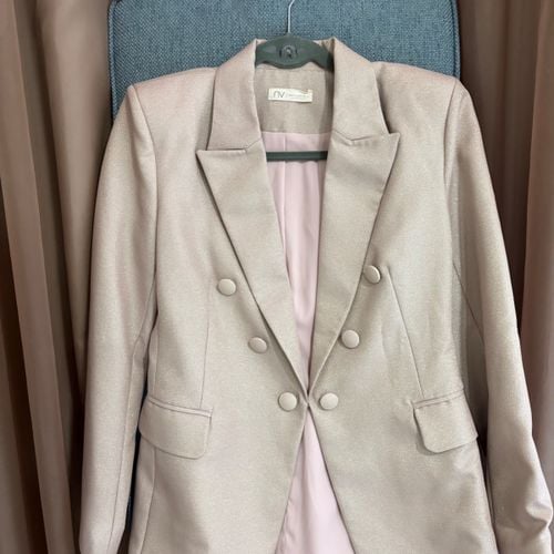 blazer bynb 129097553?action_source=63594&ref=home_home&rsp=1&rspix=1