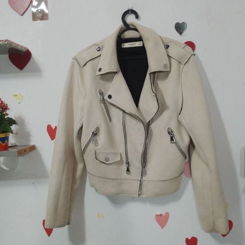 mango jaqueta croppeds feminino 142970099?action_source=31319&ref=home_home&rsp=1&rspix=1