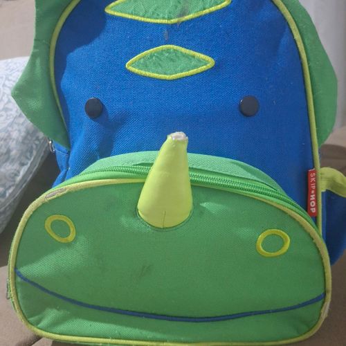 mochila skip hop 124177357?action_source=66794&ref=home_home&rsp=1&rspix=1