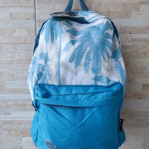 mochila estampada coqueiros azul e branco alcas acolchoadas 131715441?action_source=67388&ref=home_home&rsp=1&rspix=1