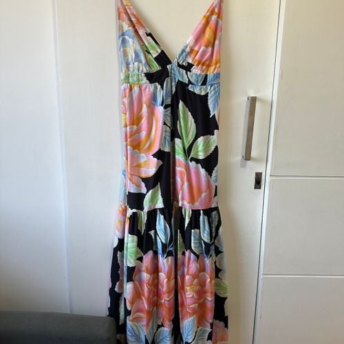 vestido farm longo estampado alcinha m 151682587?action_source=76858&ref=home_home&rsp=1&rspix=1