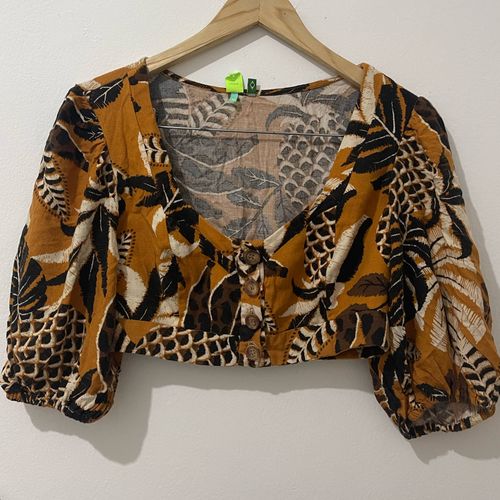 blusa estampada farm 134589046?action_source=67222&ref=home_home&rsp=1&rspix=1