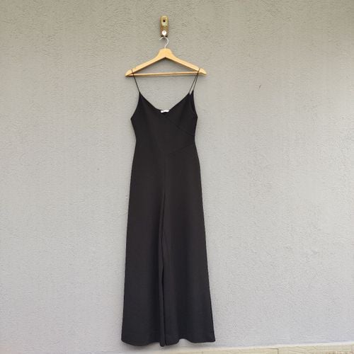 macacao pantalona zara 152351527?action_source=77124&ref=home_home&rsp=1&rspix=1