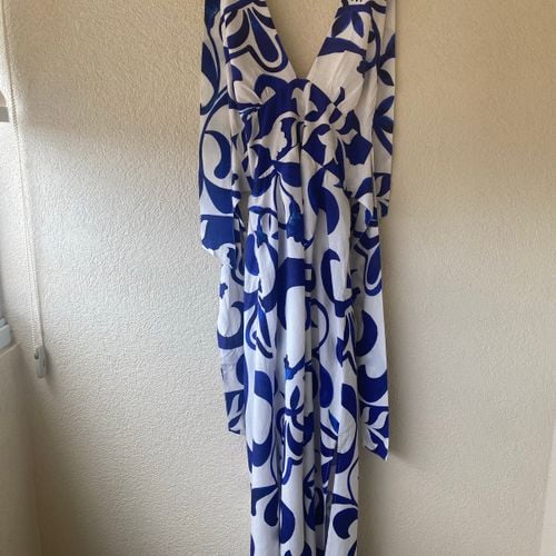 vestido longo frente unica muito decotado de verao aconselho mocas jovens que gostam de decote na 132444222?action_source=68477&ref=home_home&rsp=1&rspix=1