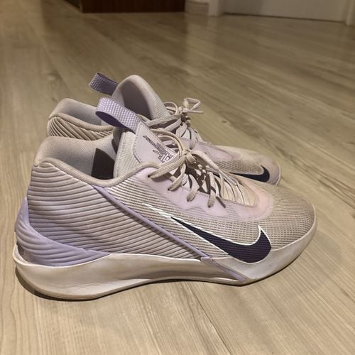 tenis nike g t jump academy cinza 42 151842486?action_source=76398&ref=home_home&rsp=1&rspix=1