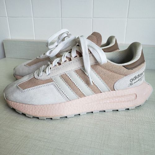 adidas retropy e5 137637153?action_source=31946&ref=home_home&rsp=1&rspix=1