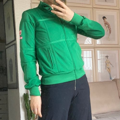 jaqueta verde carhartt casaco agasalho inverno esporte tamanho sport 141092196?action_source=70522&ref=home_home&rsp=1&rspix=1