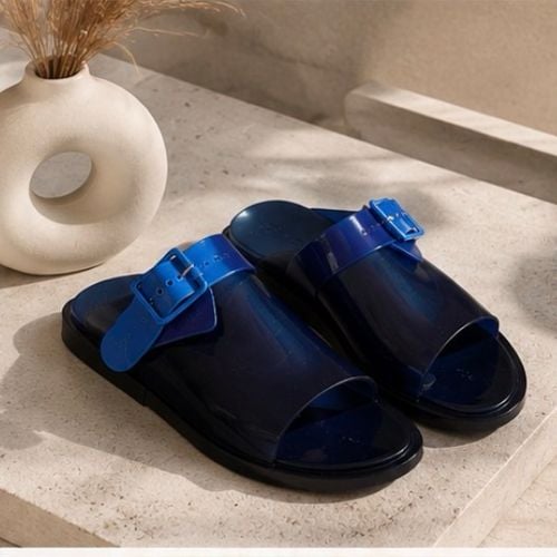 sandalia melissa vivienne westwood azul 38 149534534?action_source=76405&ref=home_home&rsp=1&rspix=1