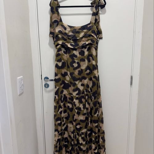 vestido le lis blanc 130032018?action_source=66827&ref=home_home&rsp=1&rspix=1