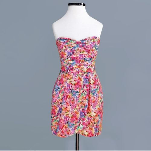 vestido zara 119344044?action_source=60227&ref=home_home&rsp=1&rspix=1