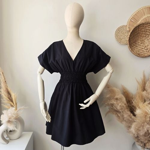 vestido zara preto r0500 137337976?action_source=68872&ref=home_home&rsp=1&rspix=1