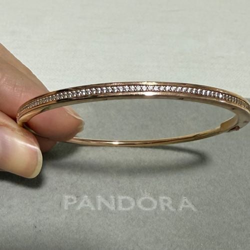 bracelete pandora signature id rose 144384095?action_source=67326&ref=home_home&rsp=1&rspix=1