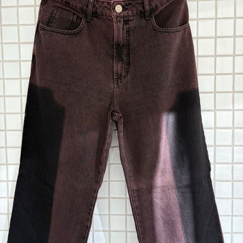 calca jeans bicolor nv 126277674?action_source=63594&ref=home_home&rsp=1&rspix=1