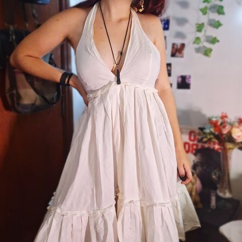 vestido branco amarracao 95684070?action_source=68477&ref=home_home&rsp=1&rspix=1