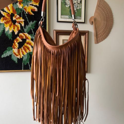 bolsa boho couro fake marrom 139791427?action_source=69863&ref=home_home&rsp=1&rspix=1
