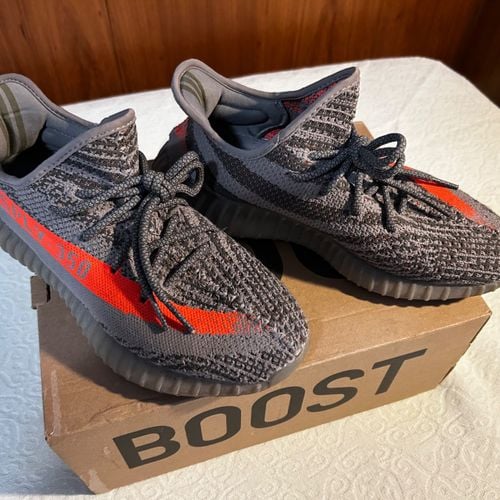 yeezy 350 beluga v2 147402537?action_source=75208&ref=home_home&rsp=1&rspix=1