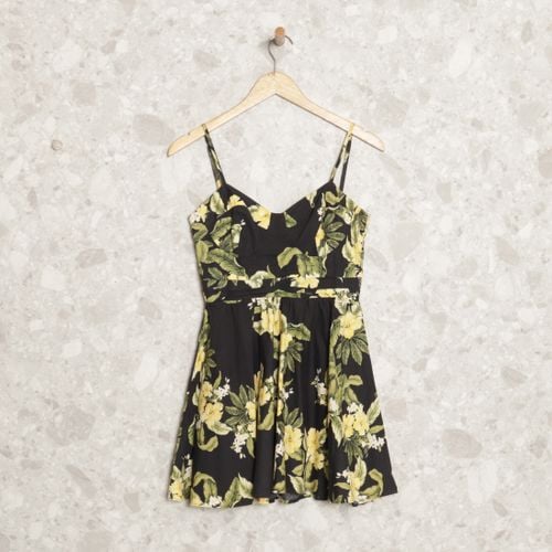 vestido preto floral farm 117481770?action_source=64652&ref=home_home&rsp=1&rspix=1