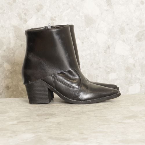 bota preta dp shoes 141161014?action_source=71612&ref=home_home&rsp=1&rspix=1