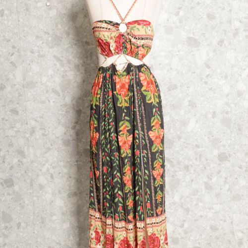 vestido preto floral 137623090?action_source=70096&ref=home_home&rsp=1&rspix=1