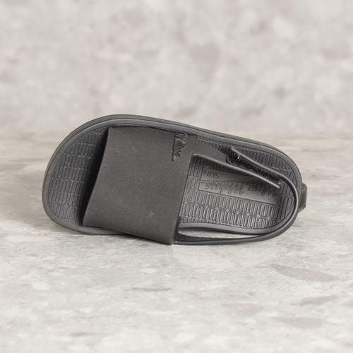 chinelo preto melissa 116019994?action_source=70096&ref=home_home&rsp=1&rspix=1