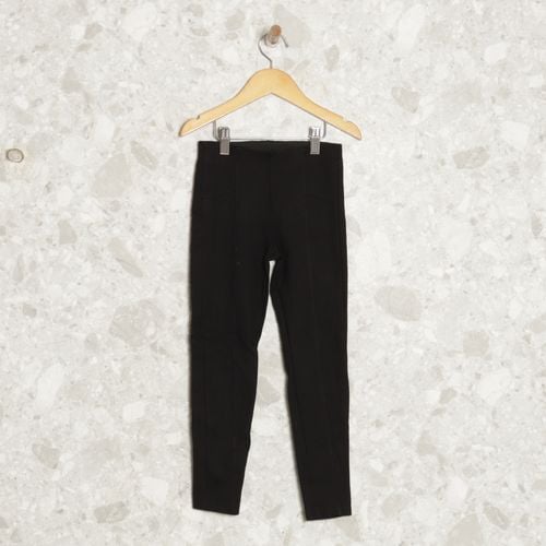 calca preta zara 133798673?action_source=69302&ref=home_enjoei_pro&rsp=1&rspix=1