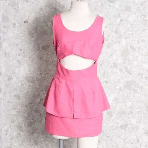 vestido rosa 131671703?action_source=67322&ref=home_home&rsp=1&rspix=1