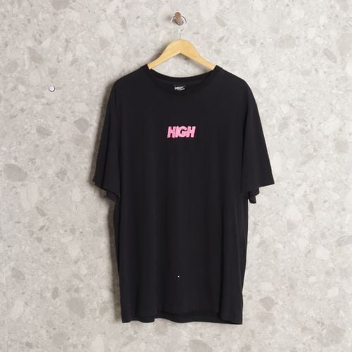 blusa preta high 124671350?action_source=69004&ref=home_home&rsp=1&rspix=1