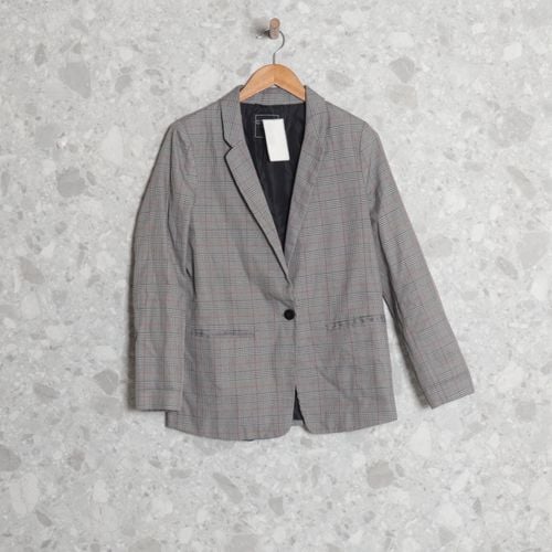 blazer cinza xadrez clock house 139901126?action_source=70754&ref=home_home&rsp=1&rspix=1
