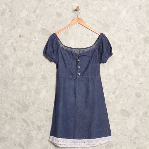 vestido jeans azul 134001040?action_source=67322&ref=home_home&rsp=1&rspix=1
