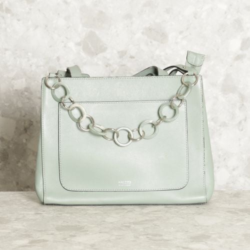 bolsa verde arezzo 138756731?action_source=70096&ref=home_home&rsp=1&rspix=1