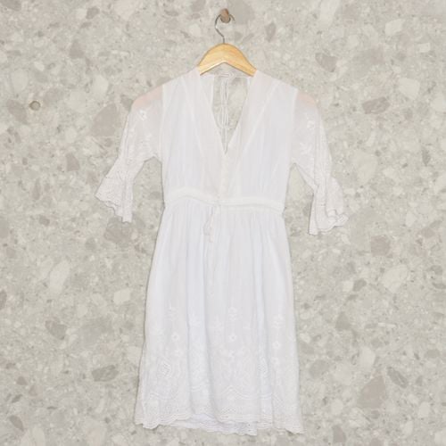 vestido branco talita kume 94563651?action_source=70986&ref=home_home&rsp=1&rspix=1