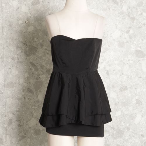 veswtido preto casa 1 128439562?action_source=69004&ref=home_home&rsp=1&rspix=1