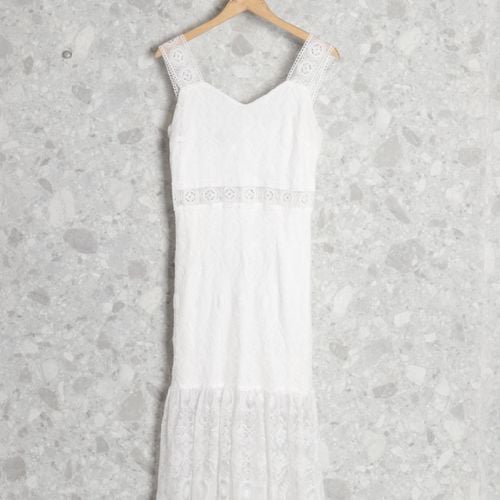 vestido branco eilly bazar 121725829?action_source=67322&ref=home_home&rsp=1&rspix=1