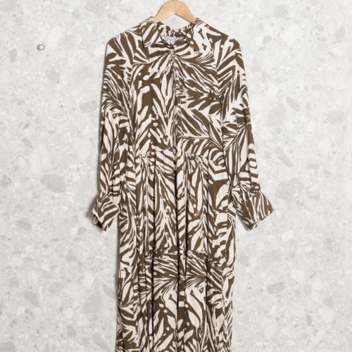 vestido longo abstrato verde oliva viva 147190839?action_source=67322&ref=home_home&rsp=1&rspix=1