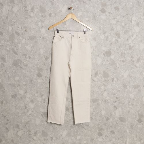 calca creme zara 139914076?action_source=70754&ref=home_home&rsp=1&rspix=1