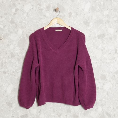 sueter roxo yessica 145354781?action_source=75015&ref=home_home&rsp=1&rspix=1