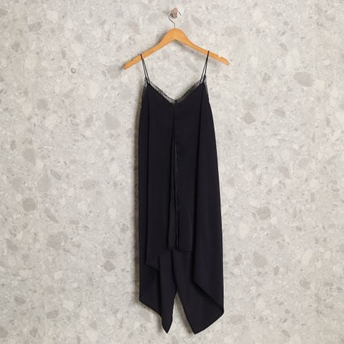 vestido preto evase zara 139206833?action_source=72668&ref=home_home&rsp=1&rspix=1